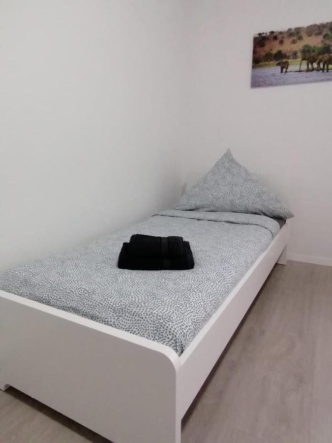 Estrella24 Living Rooms Tokio Herne Buitenkant foto