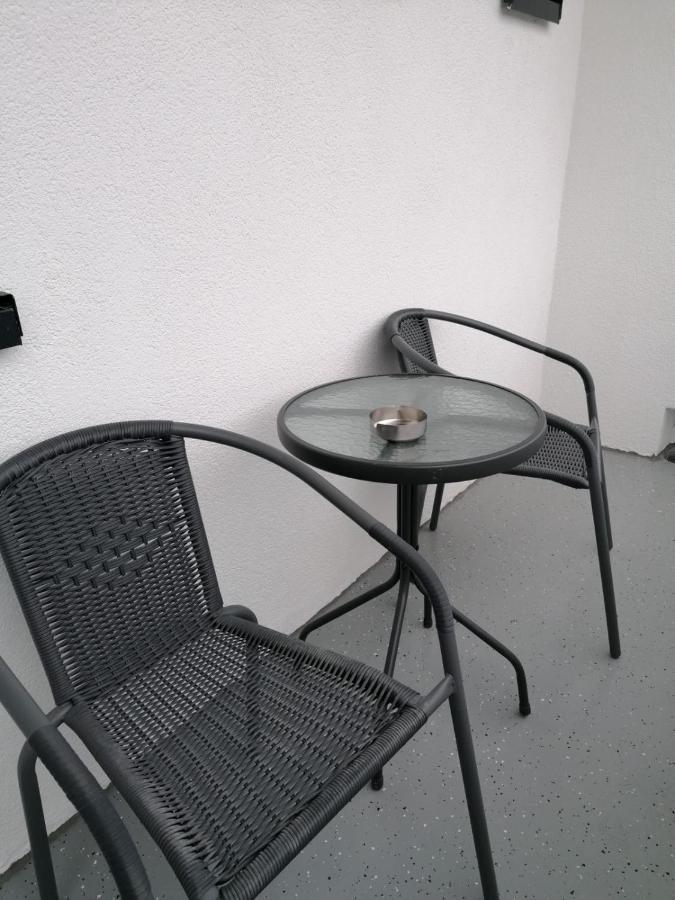 Estrella24 Living Rooms Tokio Herne Buitenkant foto