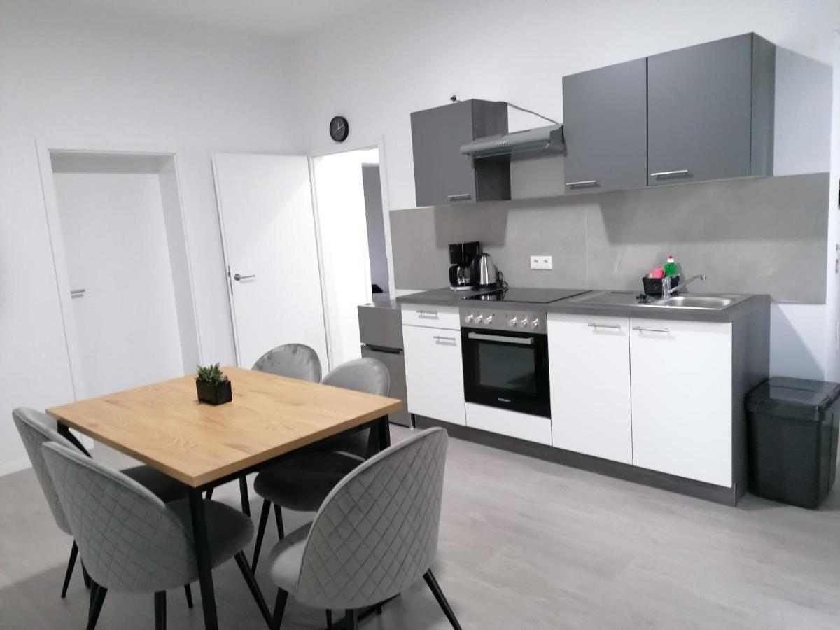 Estrella24 Living Rooms Tokio Herne Buitenkant foto